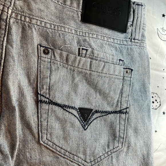 GUESS Jeans. Only worn a few times. Straight legged, no rips, no distress. - Picture 3 of 8